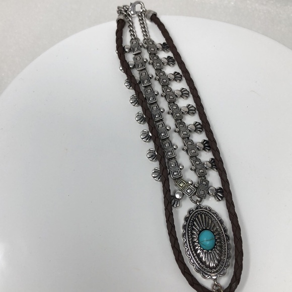 Shyanne Layered Necklace with Turquoise Color Stones Concha Style Southwestern - Picture 9 of 9